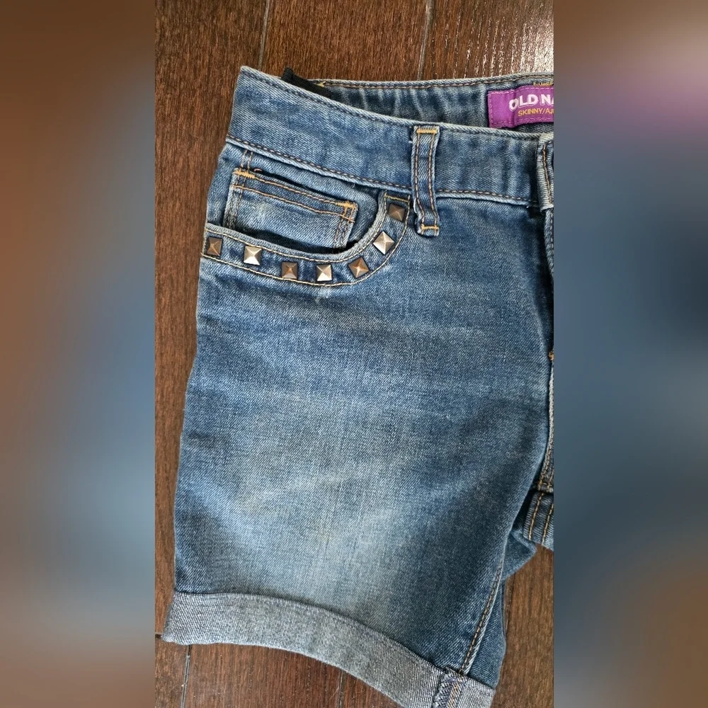 Old Navy Studded Denim Shorts Girls Size 8 Cuffed Blue Jean Shorts